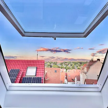 Apartment Hidden Gem: Zentrale Maisonette-wohnung *