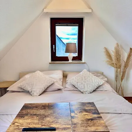 Apartment Hidden Gem: Zentrale Maisonette-wohnung Stuttgart